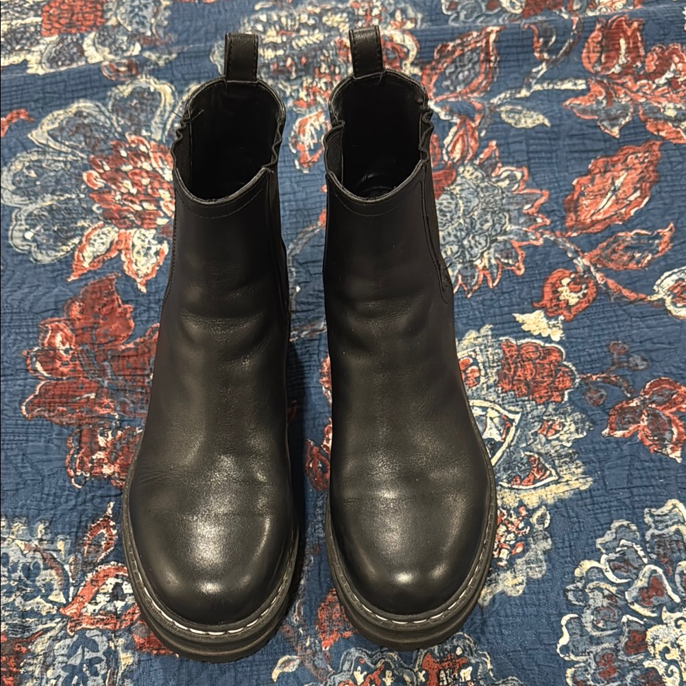 Stylish Black Leather Boots